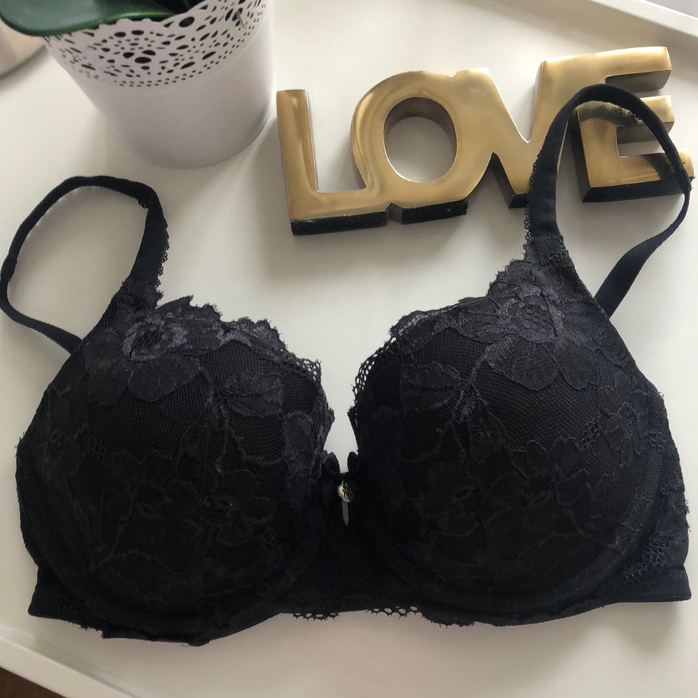 Victoria’s Secret Body by Victoria Black lace